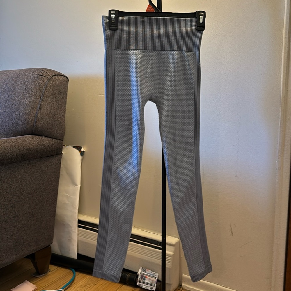 Maniere de voir active wear leggings high end French